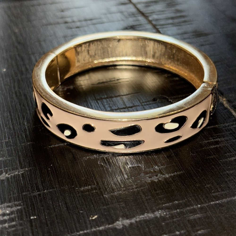 Express Animal Print Hinged Bangle Bracelet​